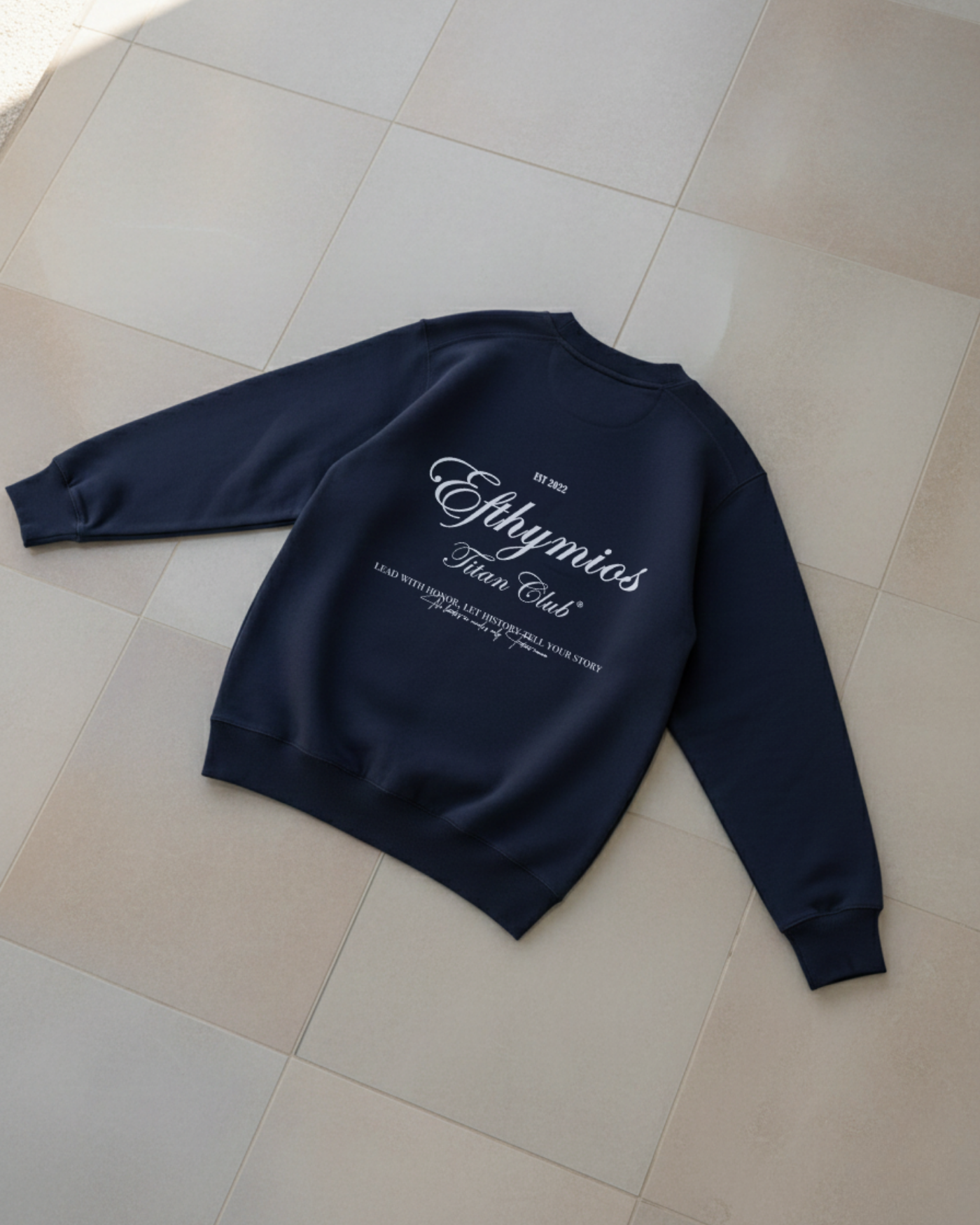 TITAN CLUB SWEATER - NAVY BLUE