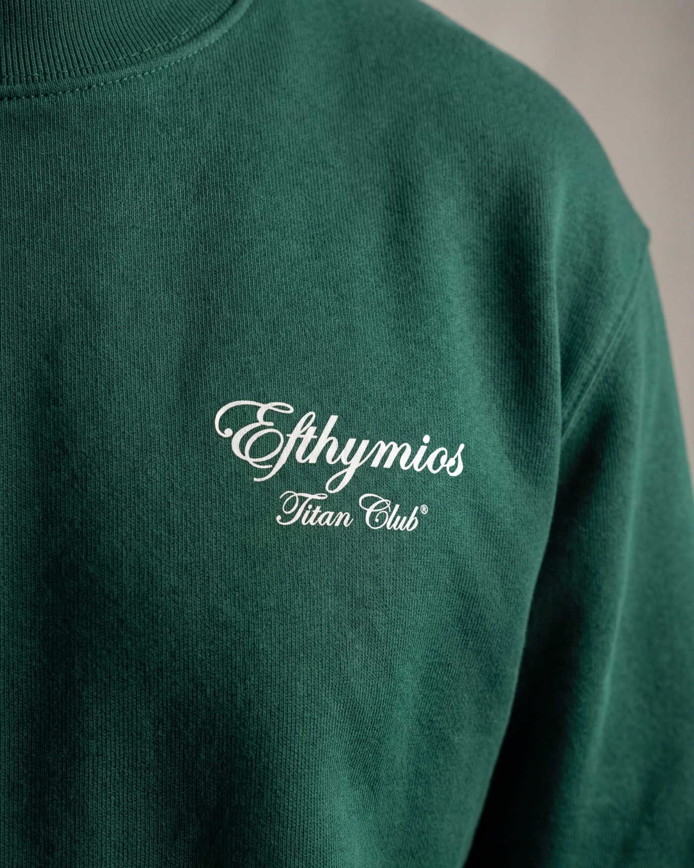 TITAN CLUB SWEATER - DARK GREEN